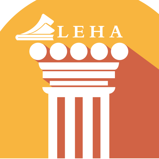 كلية العلوم الاجتماعية والانسانية